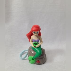 Disney Jakks Pacific Inc Little Mermaid Ariel Key Chain Light up